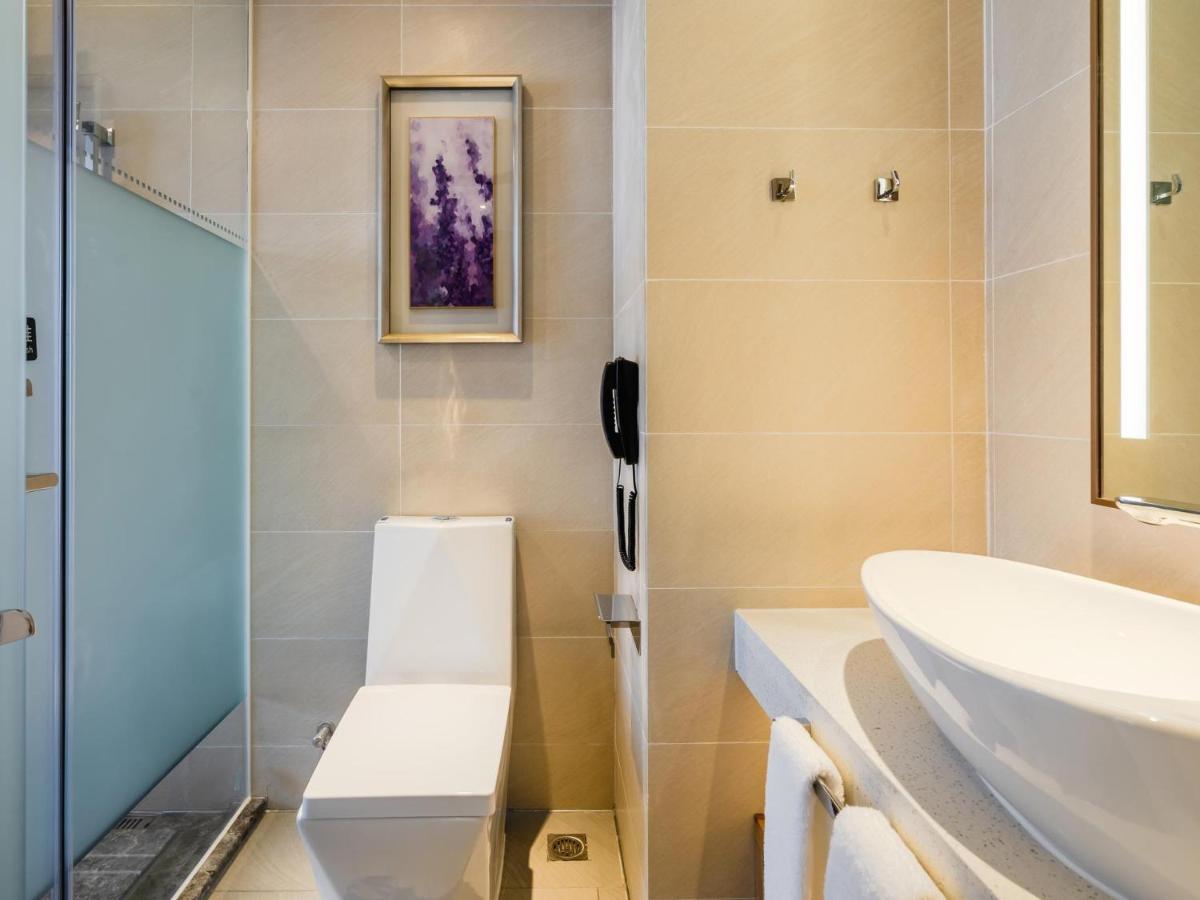 Lavande Hotel Luzhou Wanda Plaza Southwest Commercial City Extérieur photo