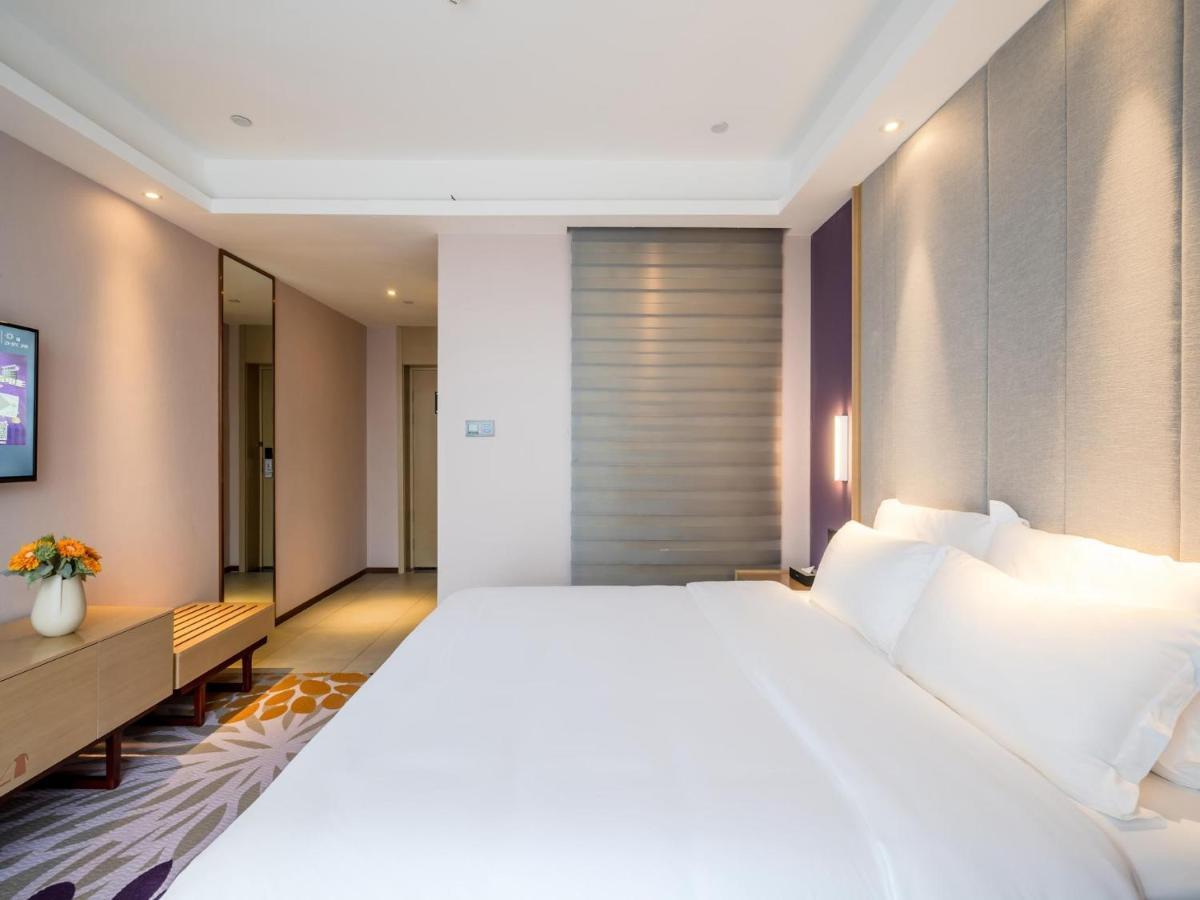 Lavande Hotel Luzhou Wanda Plaza Southwest Commercial City Extérieur photo